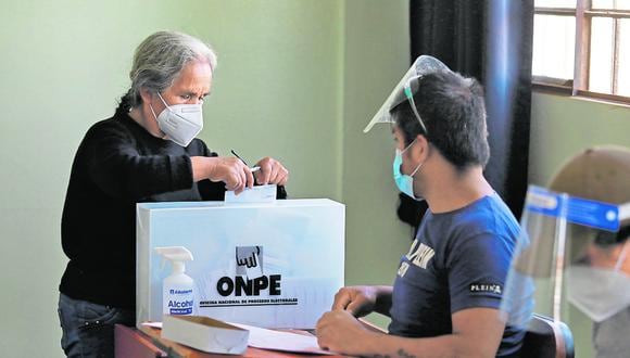 La Oficina Nacional de Procesos Electores (ONPE) seleccionó a un total 505,938 ciudadanos como miembros de mesa. (Foto: GEC)
