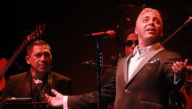 Cristian Castro: aquí todos los detalles de su romántico concierto en Lima (VIDEOS)