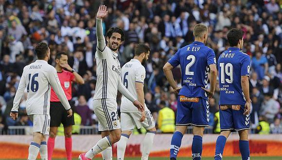Real Madrid cumple ante Alavés con 3-0 y consolida su liderato