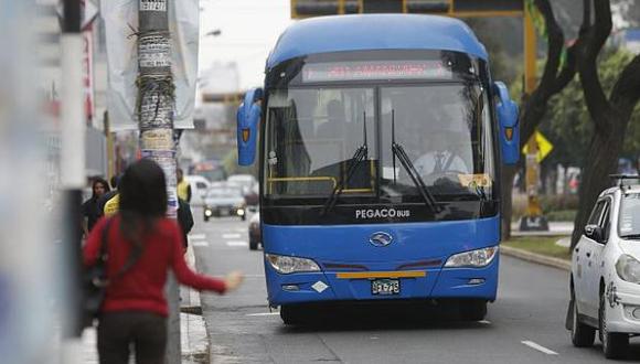 Usuarios podrán conectar sus viajes pagando una sola tarifa en dos rutas del Corredor Azul. (Foto: GEC)