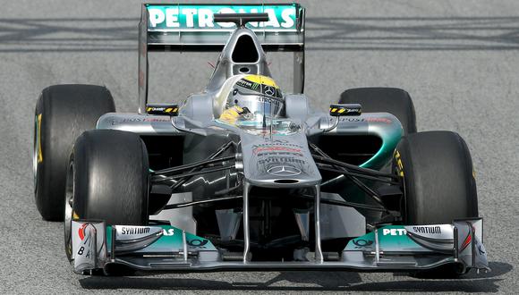 Mercedes Benz acepta que no puede ser más veloz en la Fórmula 1