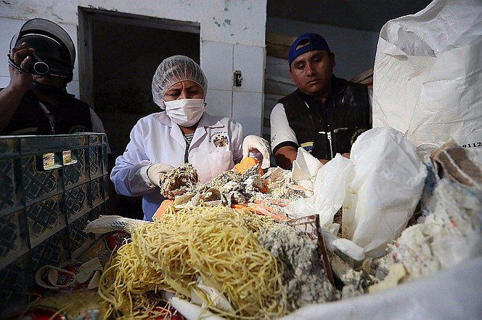 Mira cómo preparaban las pastas en fábrica clandestina (FOTOS)