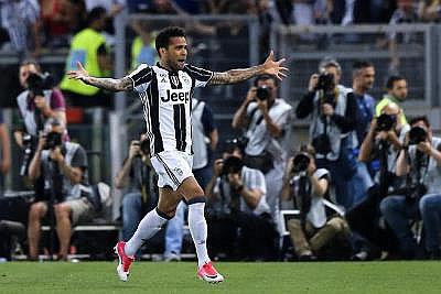 Juventus: Dani Alves se va y dice que nunca quiso ofender a hinchada 
