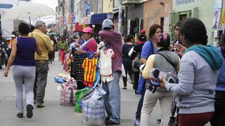 Ambulantes de Mesa Redonda y el Mercado Central fueron reubicados en feria del Jr. Amazonas