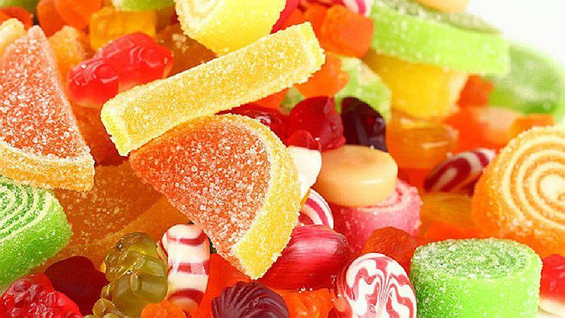 Niño de cinco años casi mata a su primo tras apuñalarlo por unos dulces 