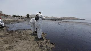 Derrame de petróleo: 25 playas siguen contaminadas por hidrocarburos y solo 10 están limpias
