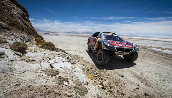 Stephane Peterhansel domina en Rally Dakar ante debacle de Carlos Sainz