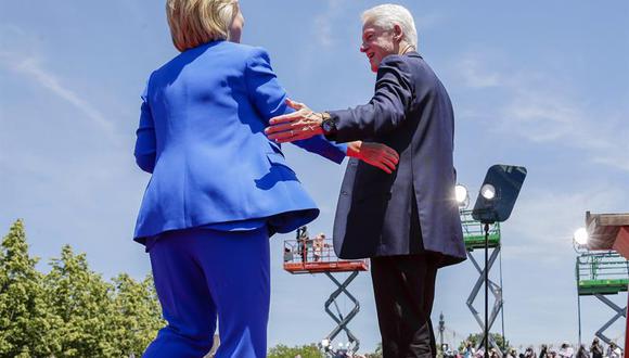 Hilary Clinton:  No verán mi pelo ponerse gris, llevo años con tinte