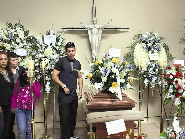 Yola llora por Tito Chicoma