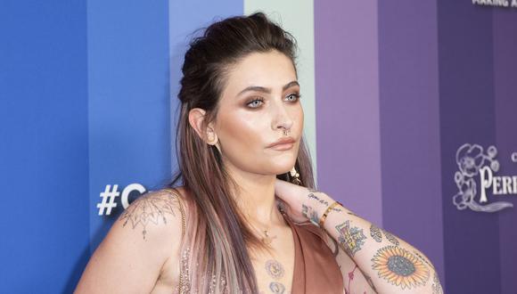 US model Paris Jackson arrives for the 2019 amfAR Gala Los Angeles at Milk Studios on October 10, 2019 in Los Angeles. (Photo by Nick Agro / AFP)