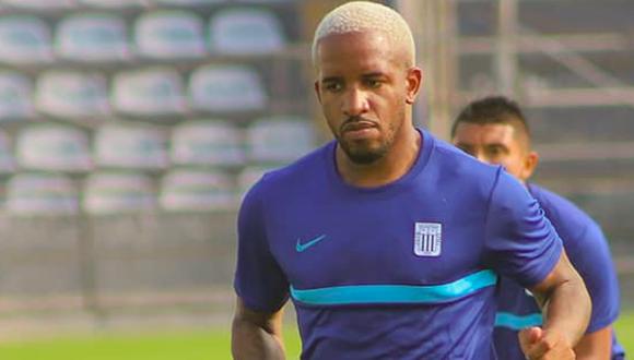 Jefferson Farfán llegó a Alianza Lima tras 17 temporadas en el fútbol del extranjero. (Foto: Alianza Lima)