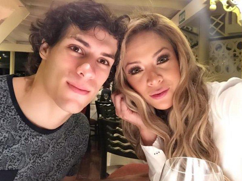 Purito amor: ¡15 momentos inolvidables de Sheyla Rojas y Patricio Parodi! [FOTOS]