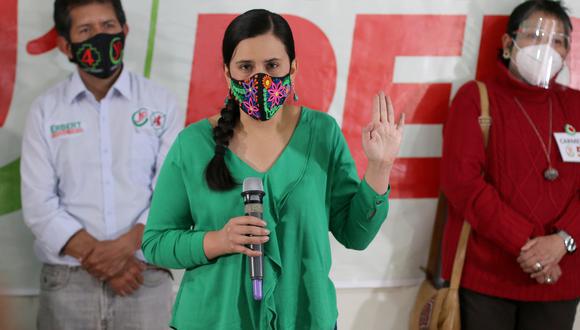 Verónika Mendoza realizó actividades de campaña en Arequipa y ahí se comprometió a cancelar el proyecto Tía María. (Foto: Difusión)