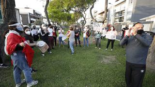 San Borja: manifestantes llegan a la casa de Manuel Merino para protestar│FOTOS