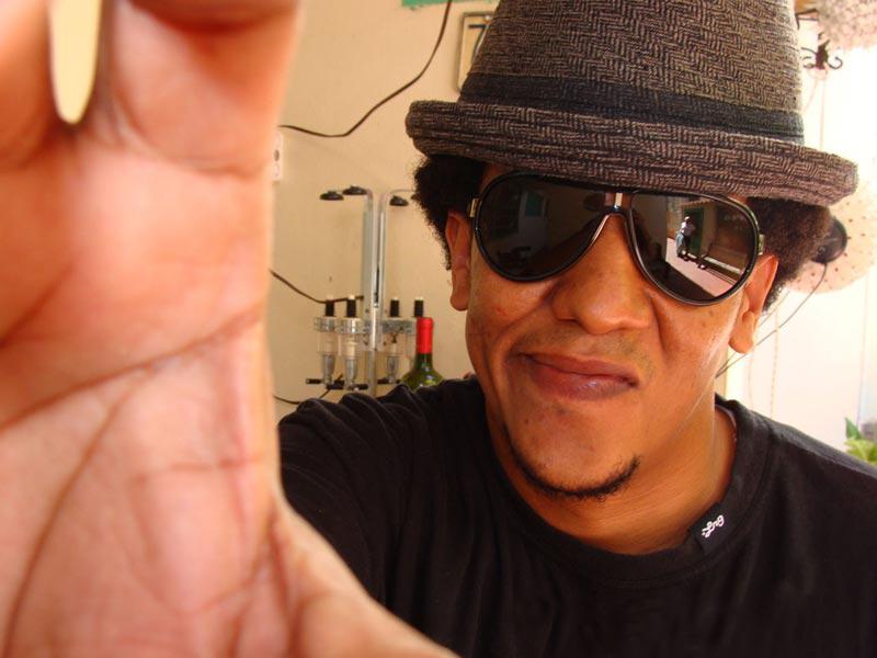 Tego Calderón llegará a Lima con nuevo disco bajo el brazo