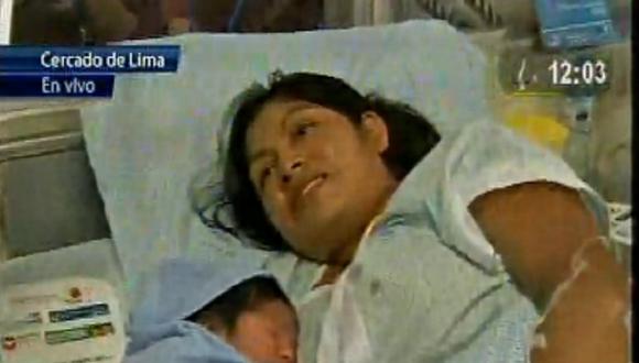 Maternidad de Lima: Dan a conocer el nacimiento del primer bebé del 2015 
