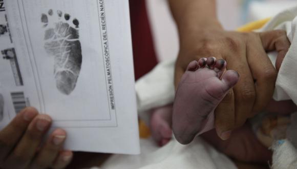 El certificado de nacido vivo aporta a sustentar el dato a corregir al momento de la rectificación de la partida de nacimiento. (Foto: Andina)