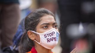 Bangladesh: Sentencian a muerte a cinco implicados en una violación en grupo