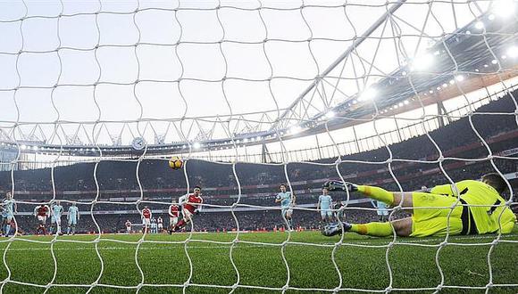 Premier League: Alexis Sánchez coloca al Arsenal segundo con gol en descuentos