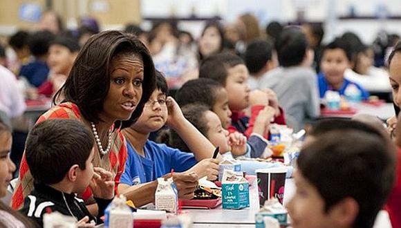 Niños odian desayunos sanos de Obama y vuelve chatarra con Trump 