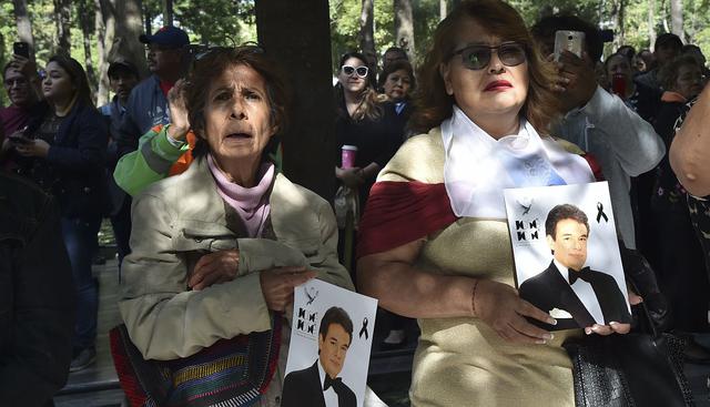 Sus seguidores le han rendido incansables tributos desde su muerte el pasado 28 de septiembre. (Foto: AFP)