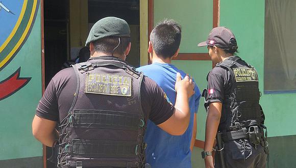 Cercado de Lima: Agente hacía taxi en su día de franco y lo asaltan 