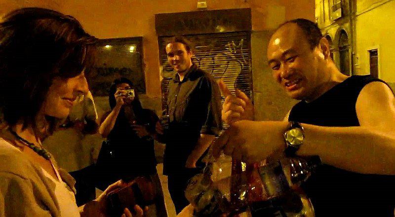 ¡Inimaginable! Chino se hace millonario vendiendo este singular producto