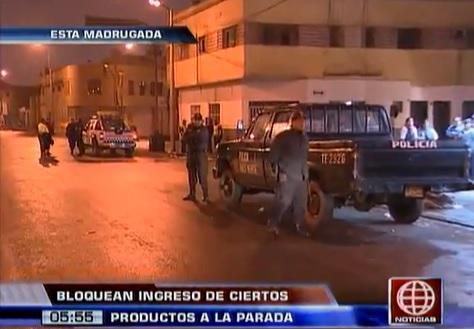 Policía impide ingreso de algunos productos a La Parada [VIDEO]