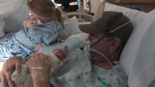 Mujer adelanta su parto antes que su esposo muera: él logró conocer a su bebé