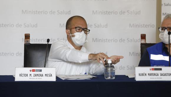 El ministro de salud, Víctor Zamora, se comprometió a continuar asistiendo a Loreto para responder a esta etapa crítica. (Foto: César Bueno)