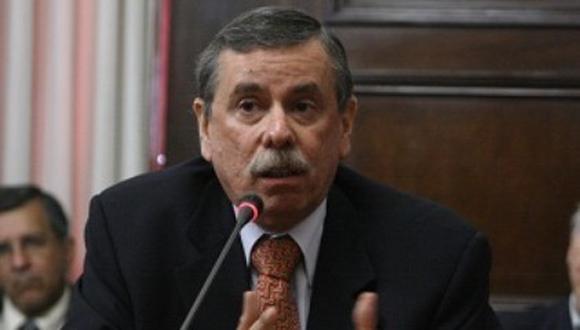 Rospigliosi sobre asesor de Humala: "Es un aprendiz de Montesinos"