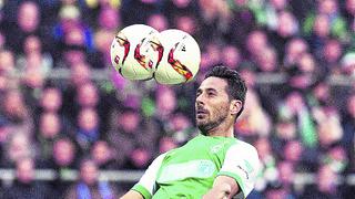 1-1 ante Stuttgart Werder Bremen logra empate con presencia de Claudio Pizarro
