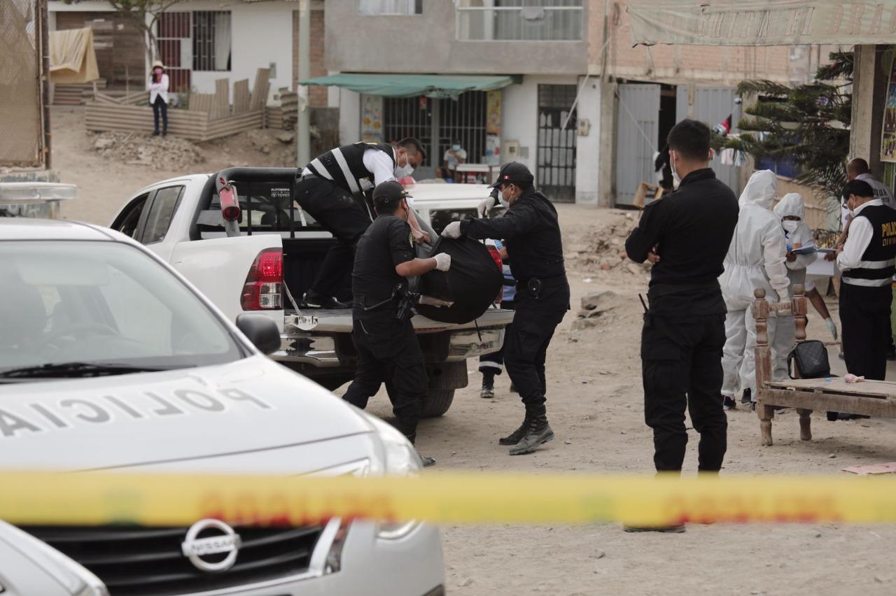 Balacera deja un muerto y una persona herida en Ventanilla. Alrededor del mediodía sujetos dispararon hasta en 20 ocasiones a Saulo Montero Arica. Fotos: Leandro Britto / @photo.gec