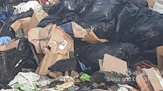 Chiclayo: PNP interviene camión por contaminar arrojando media tonelada de basura hospitalaria en botadero | VIDEO