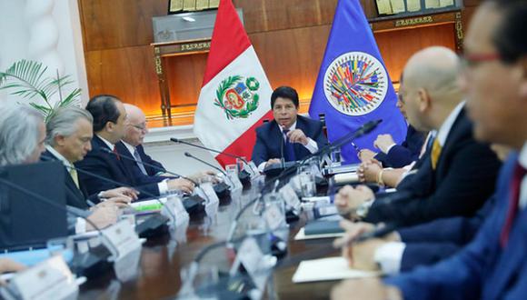 El presidente Pedro Castillo recibió a la delegación internacional de la OEA en el Palacio de Gobierno | Foto: Presidencia Perú.