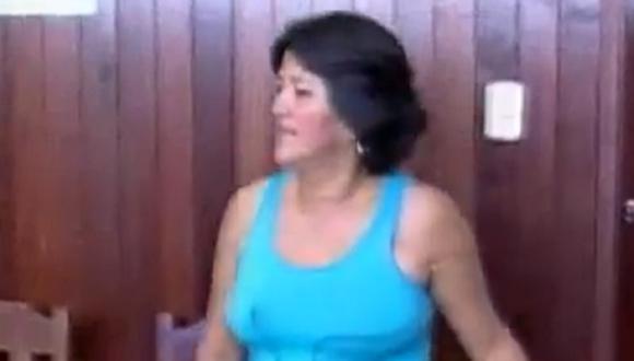 Huancayo: Profesora golpea a alumno por no aprender la tabla de multiplicación [VIDEO]