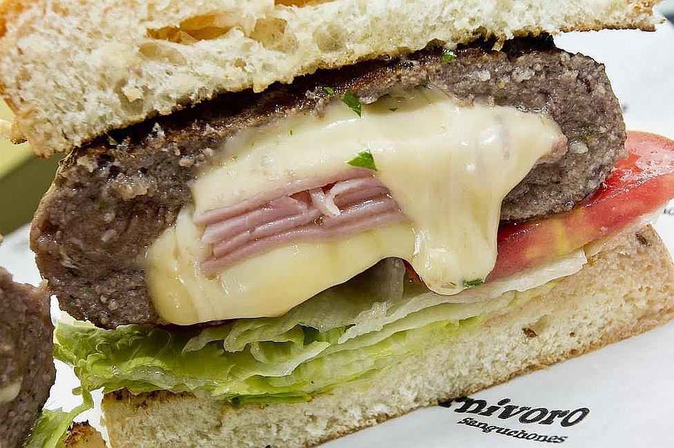 Lanzan Festival de Hamburguesas Rellenas