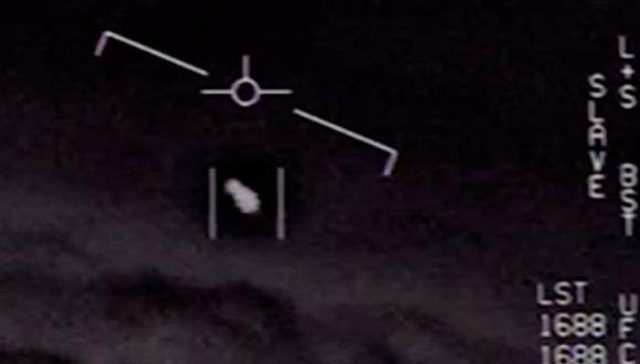 El Pentágono hizo públicas las grabaciones de tres avistamientos de objetos voladores no identificados (OVNI) por parte de sus pilotos en los años 2004 y 2005. (Foto: Captura de video/Departamento de Defensa de los Estados Unidos)
