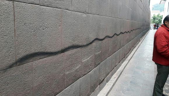 ​Cusco: muro inca de Coricancha aparece pintado en medio de fiestas jubilares