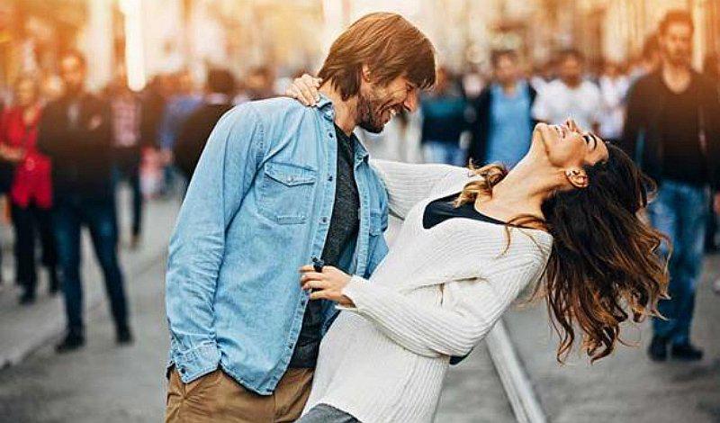 8 razones para animarte a salir con un hombre mayor que tú