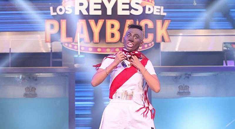Los Reyes del Playback: Stephanie Valenzuela fue Jefferson Farfán y movió el 'totó' [VIDEO]  