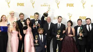 Emmy 2015: 'Game of Thrones' bate récord con 12 estatuillas [VIDEO]  
