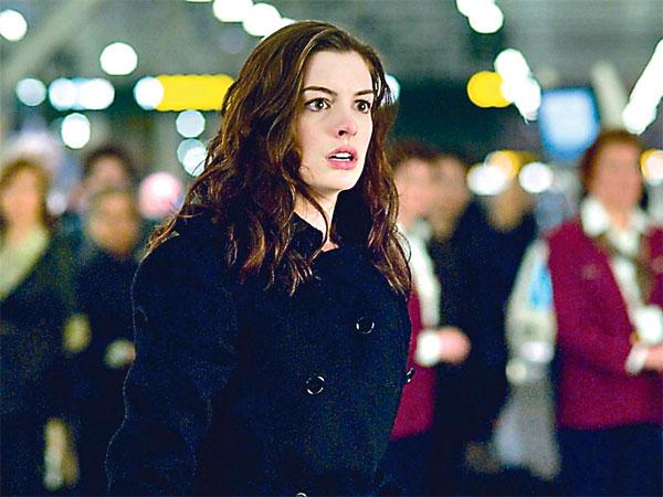 Almas pasajeras (Passengers)