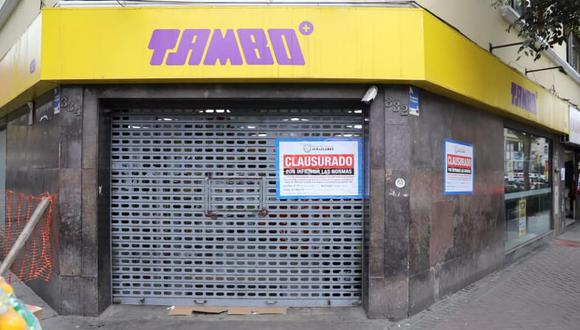 Municipalidad de Miraflores clausuró los locales de Tambo y Listo por expender productos vencidos. (Difusión)