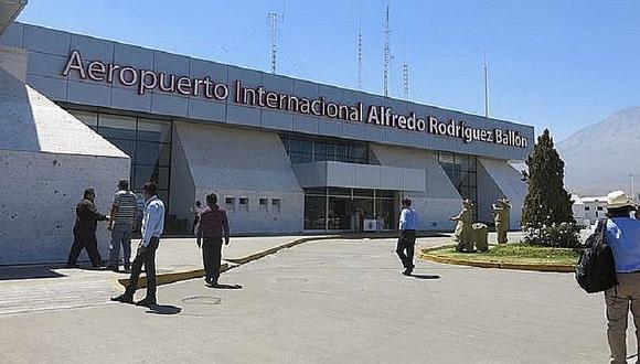 Arequipa: Cierran aeropuerto por posible amenaza de bomba