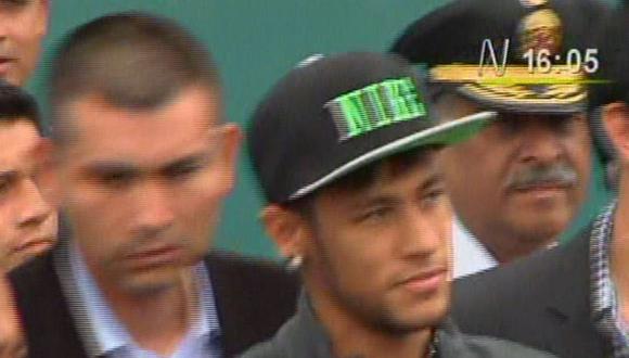 Neymar llega a Lima para encuentro de 'Duelo de Gigantes' [VIDEO] 
