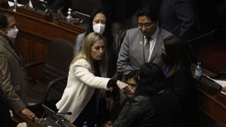 María del Carmen Alva se disculpa por agresión a Isabel Cortez en el Congreso