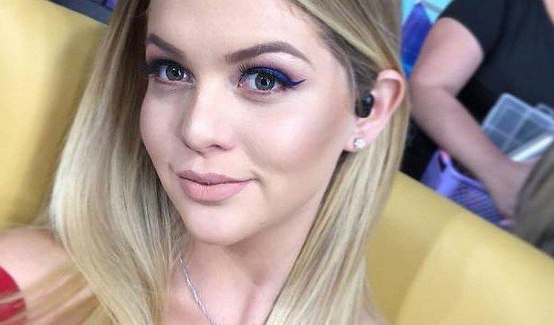 Brunella Horna luce fantásticos looks en el extranjero