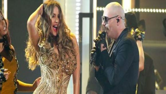 ¡Superhot! Sofía Vergara bailó El Taxi en  los Grammy [VIDEO]