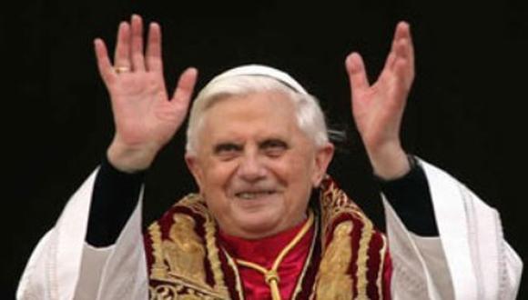 Benedicto XVI reza por liberación de niña secuestrada en Colombia